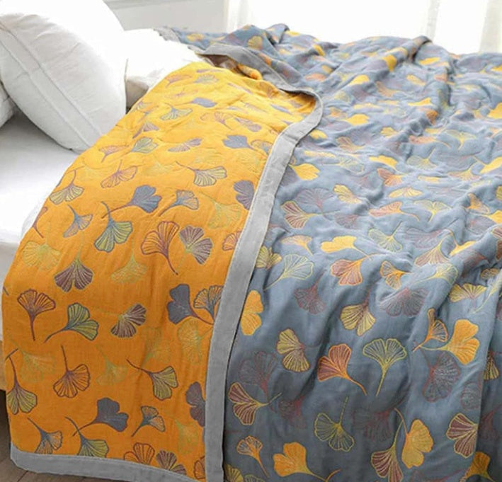 Lisslune | Ginkgo Leaf Throw Blanket