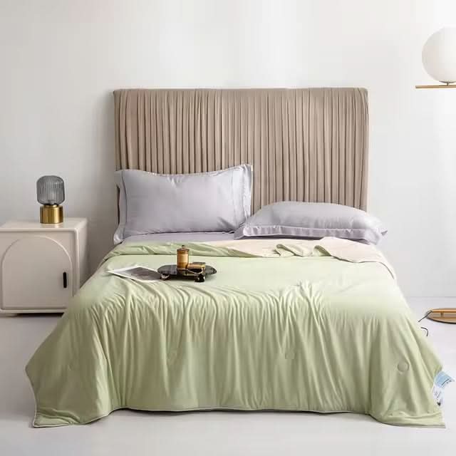 Lisslune | CLIA - Airy Cooling Blanket