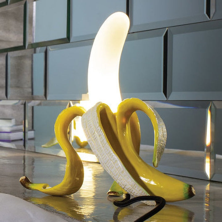 Lisslune | GoldenBanana - Elegant Art Deco Table Lamp