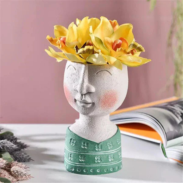 Lisslune | WhimsiPot Handmade Comic-inspired Plant Box – Playful Resin Sculpture