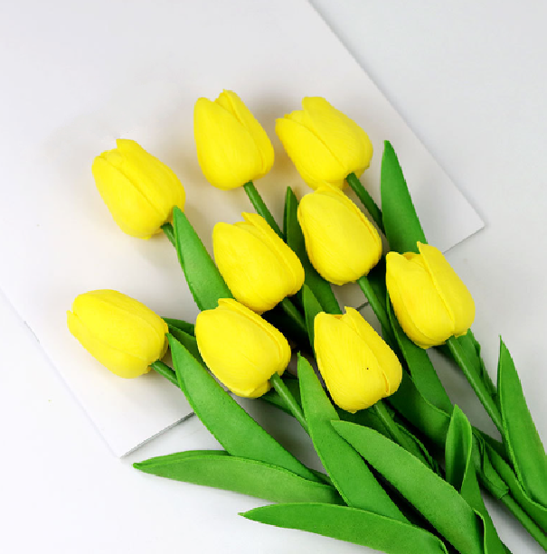 Lisslune | Life-like Tulip Bouquets for Every Occasion - Alyssa