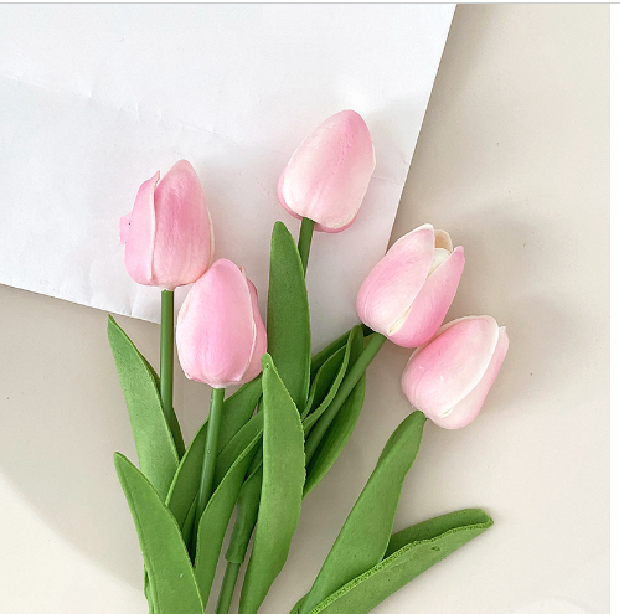 Lisslune | Life-like Tulip Bouquets for Every Occasion - Alyssa