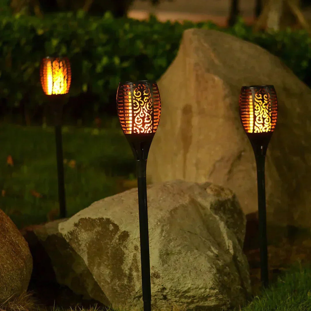 Lisslune | SolarFlare – Outdoor Solar Torch with Realistic Flickering Flame & Weatherproof Design