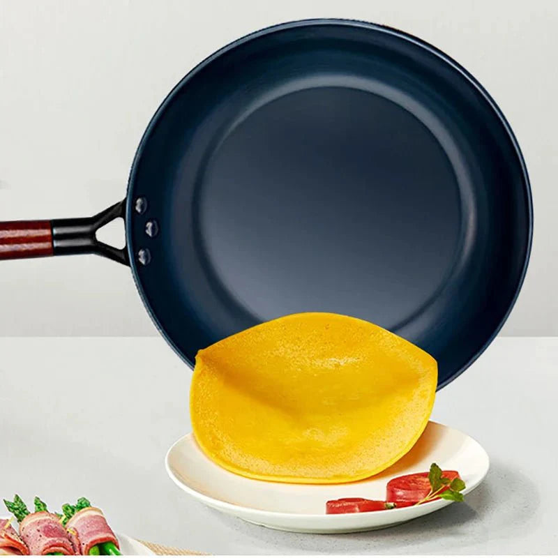 Lisslune | ForgeVerra Premium Cast Iron Skillet | Non-stick cast iron frying pan for healthy, even cooking