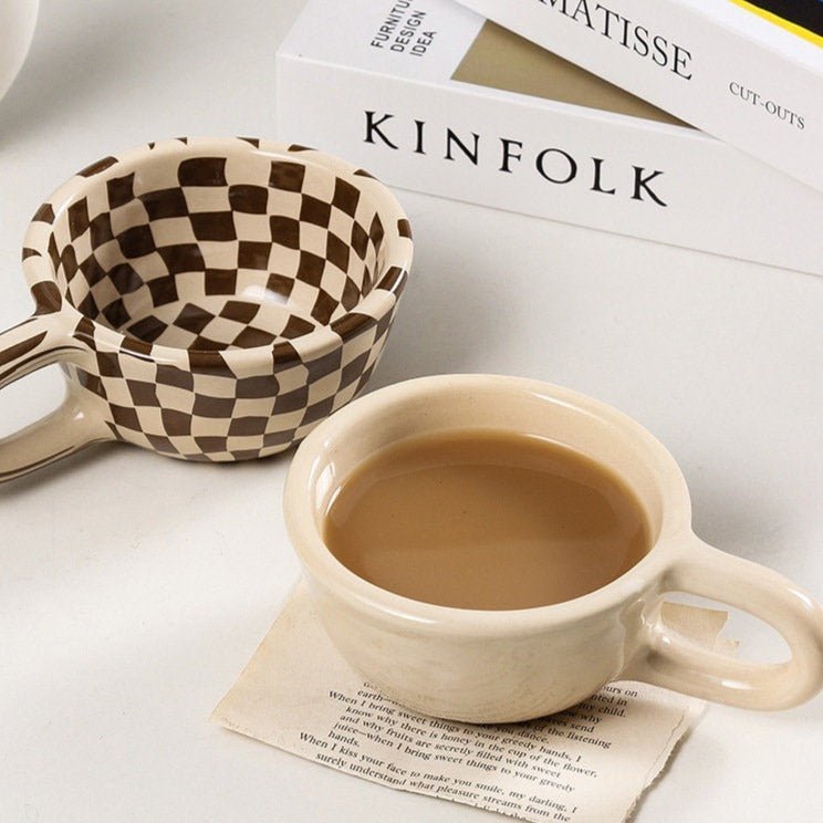 Lisslune | Irregular checkered ceramic mug