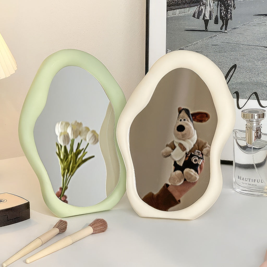 Lisslune | Irregular Blob Makeup Mirror