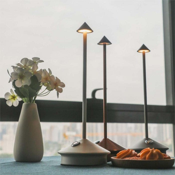 Lisslune | Wireless rechargeable LED table lamp
