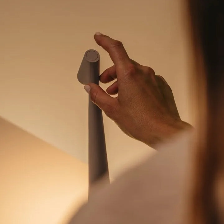 Lisslune | Sculpting table lamp