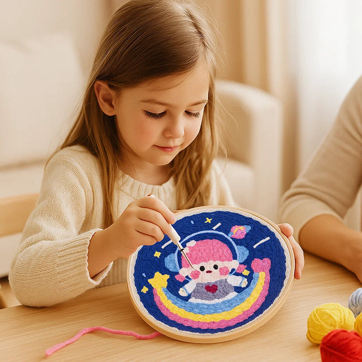 Lisslune | Relaxing embroidery set with various designs