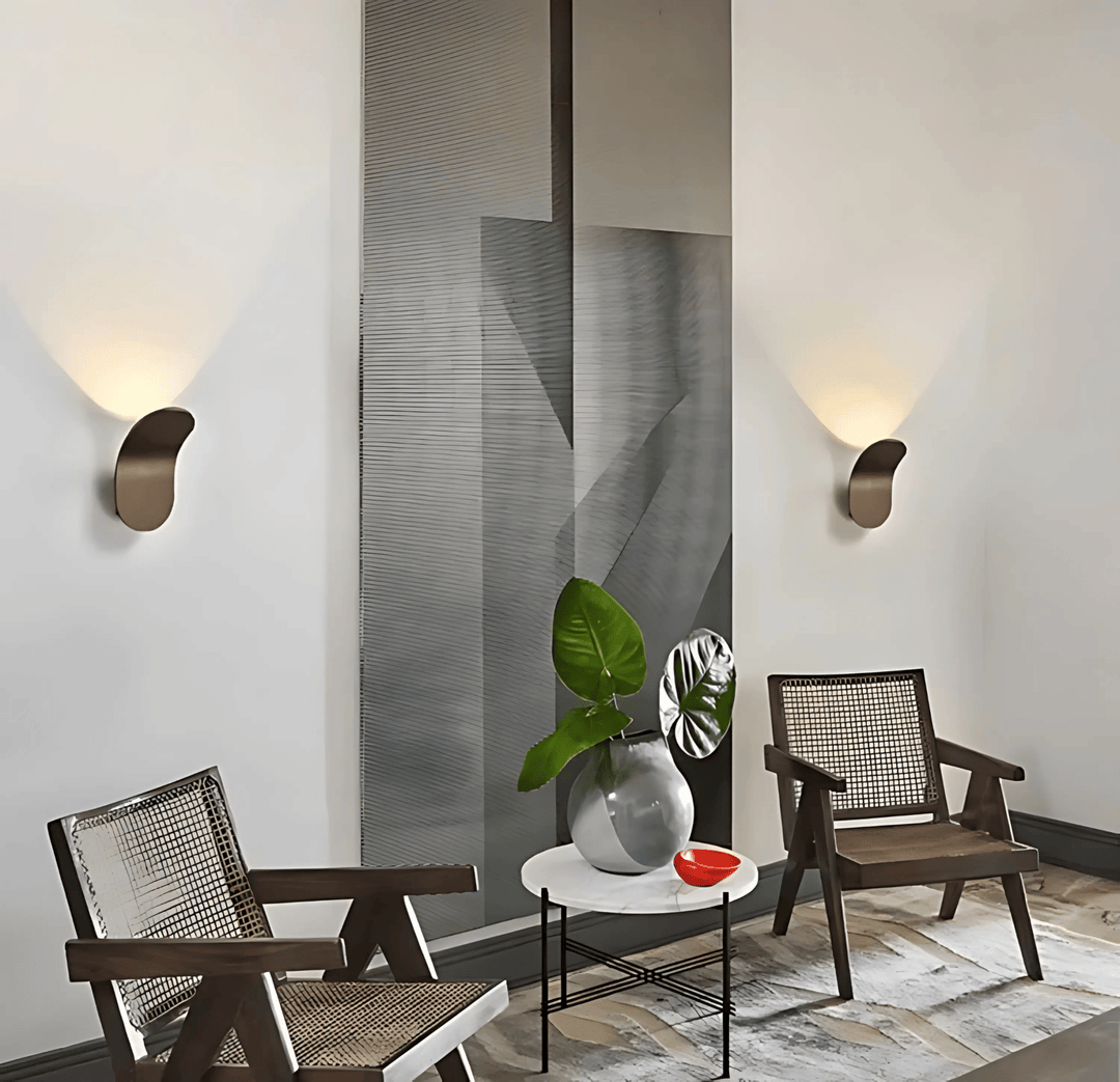 Lisslune | Modern Curved Wall Lamp with LED Light