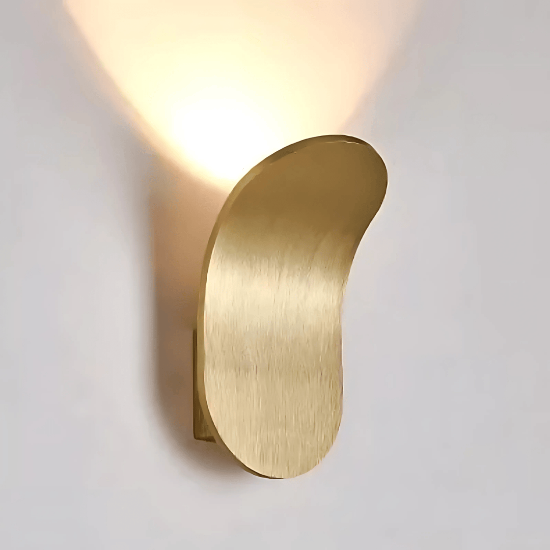 Lisslune | Modern Curved Wall Lamp with LED Light