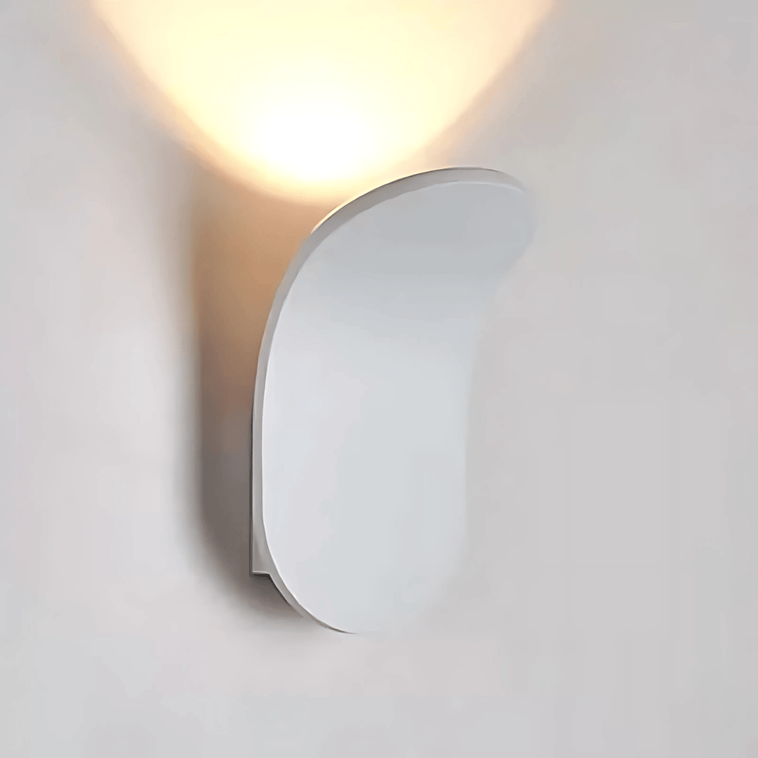Lisslune | Modern Curved Wall Lamp with LED Light