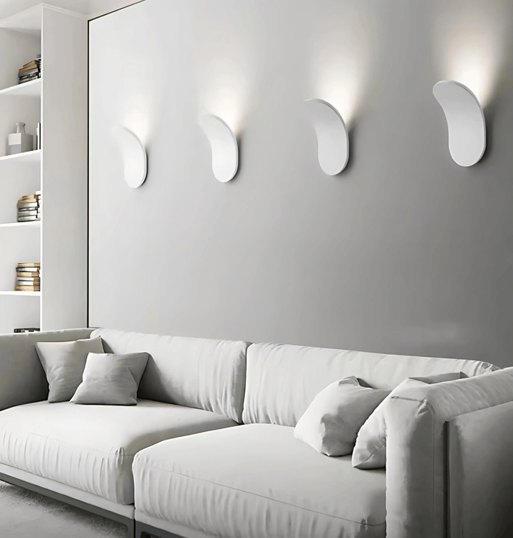 Lisslune | Modern Curved Wall Lamp with LED Light