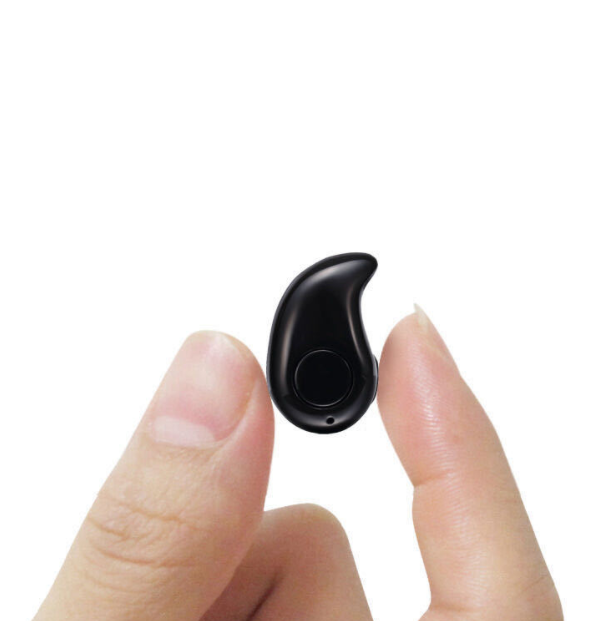 Lisslune | Mostly invisible one-ear headphones