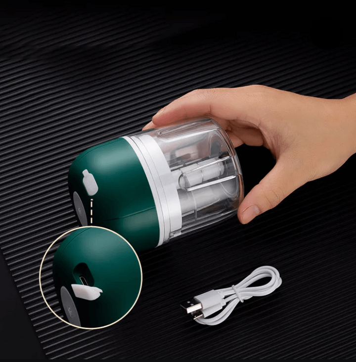 Lisslune | ChopEase Electric Garlic Press – USB Rechargeable – Compact & Powerful – 250ml