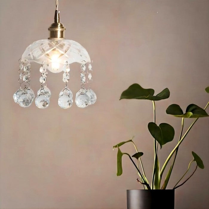 Lisslune | CrystalAura - Retro-inspired pendant light