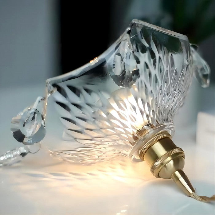 Lisslune | CrystalAura - Retro-inspired pendant light