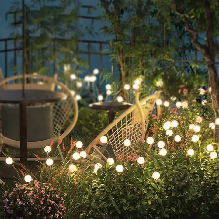 Lisslune | The Magic of the Solar Lamp with Firefly Effect