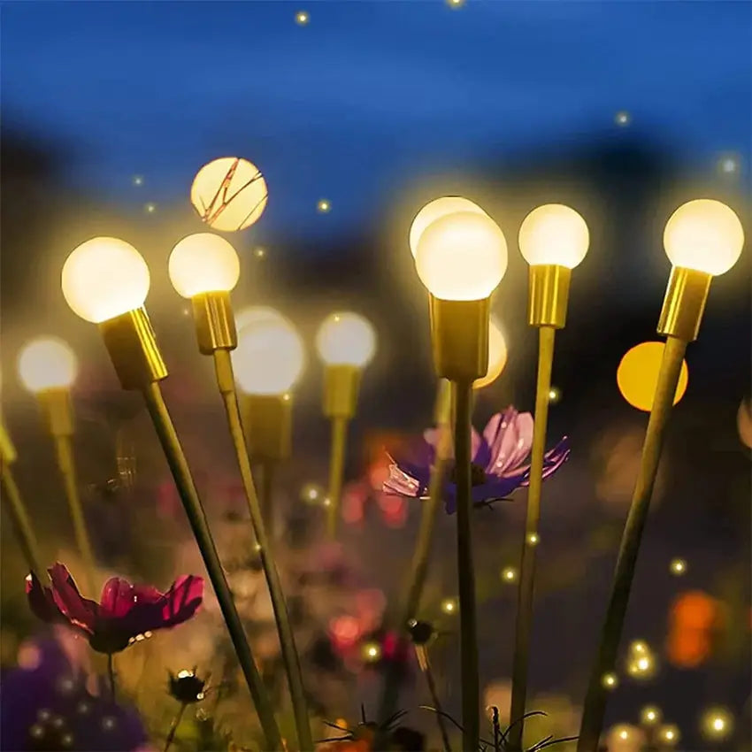 Lisslune | The Magic of the Solar Lamp with Firefly Effect