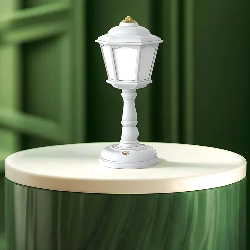 Lisslune | LumiEase Mini LED Lamp