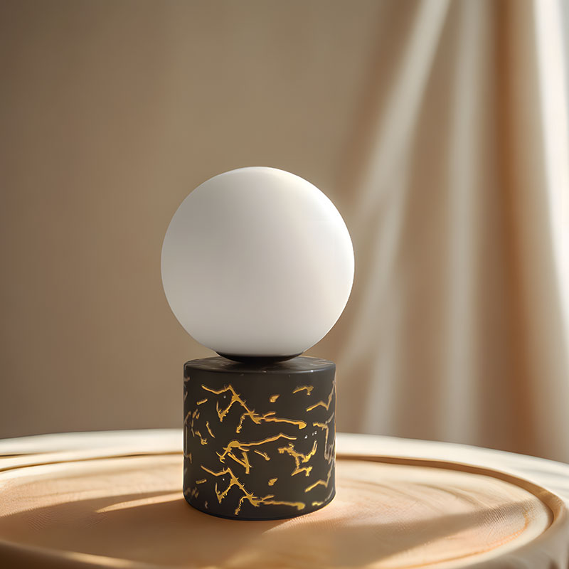 Lisslune | GuldAccenter - Elegant Globe Table Lamp