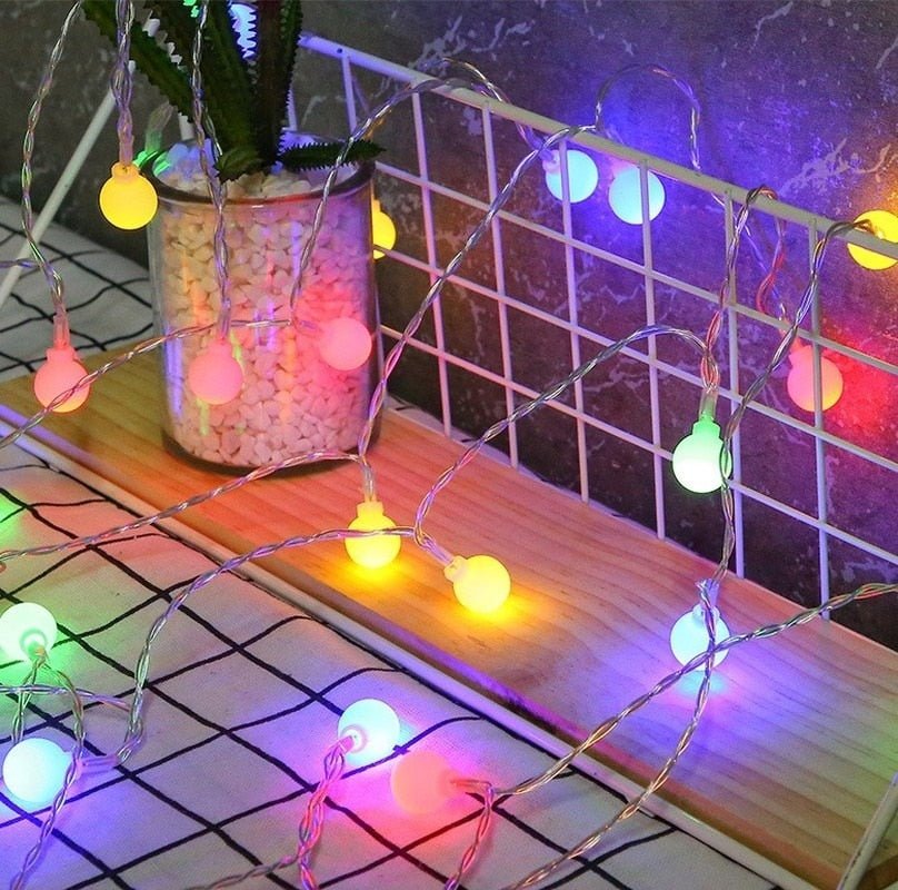 Lisslune | LED Ball String Lights