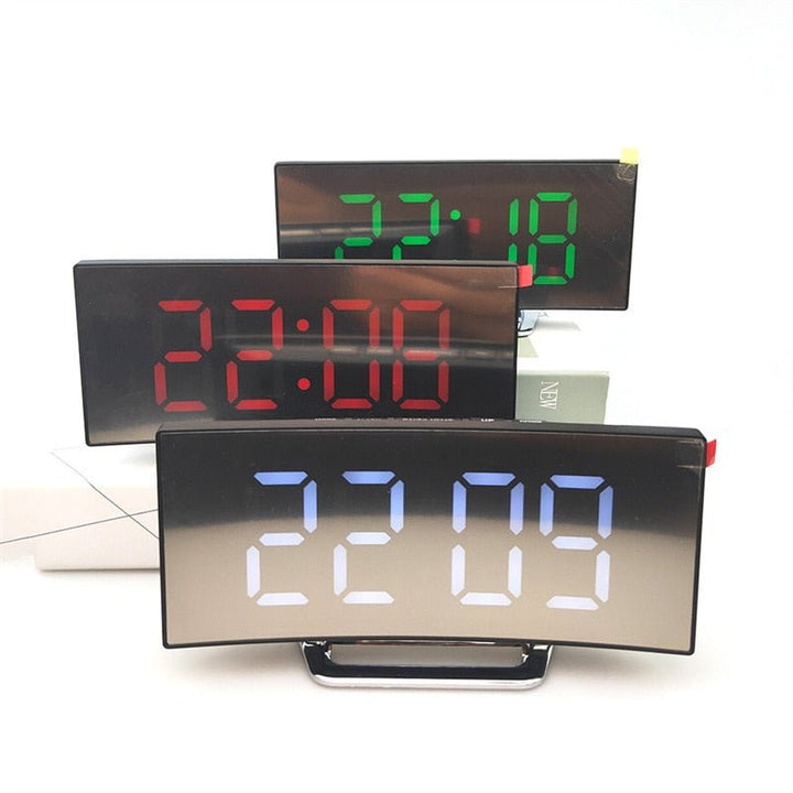Lisslune | LED Digital Alarm Clock – Curved Mirror Display, Table Clock with Snooze Function, Electronic Table Display, Bedroom and Living Room Decor