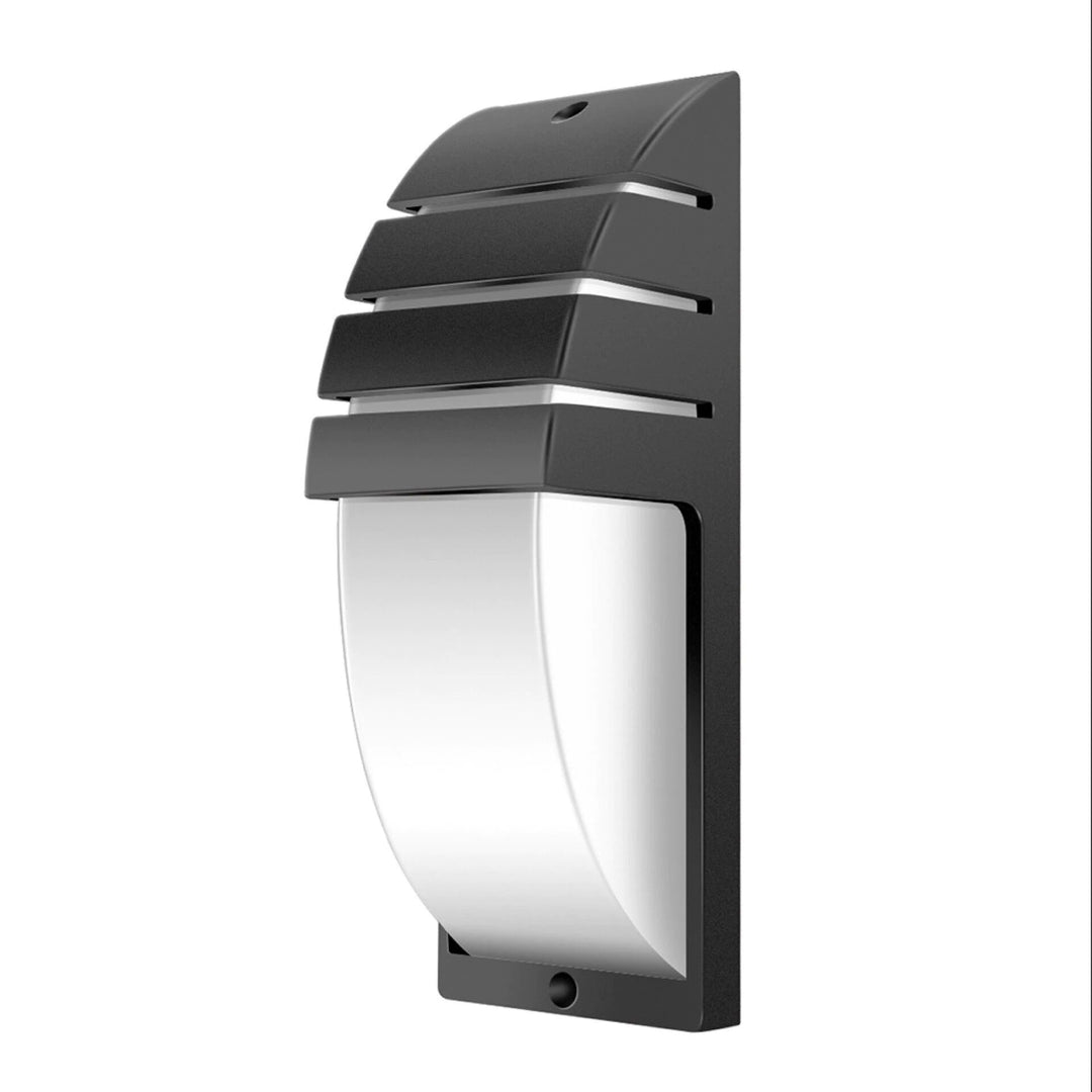 Lisslune | LumeArc Modern Outdoor Wall Light – Timeless Design with Elegant Arch Shape