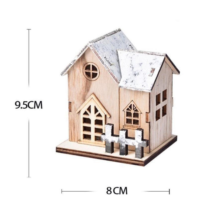 Lisslune | Light Wooden House