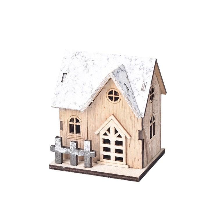 Lisslune | Light Wooden House