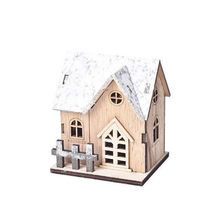 Lisslune | Light Wooden House