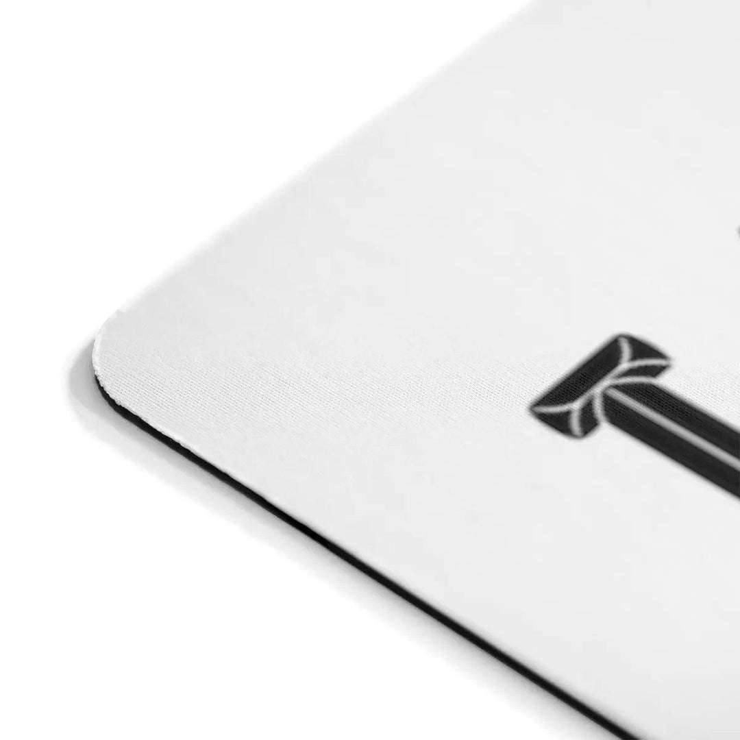 Lisslune | Elegant Executive Mouse Pad for the Modern Workplace