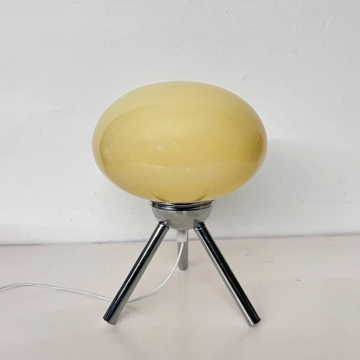 Lisslune | TripodGlow modern table lamp made of glass
