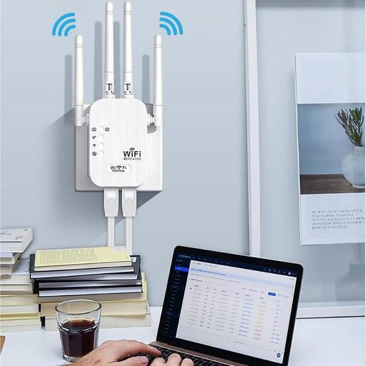 Lisslune | Long-Range Outdoor WiFi Booster | Dual-Band, 1200Mbps Speed for Total Coverage in Garden & Garage