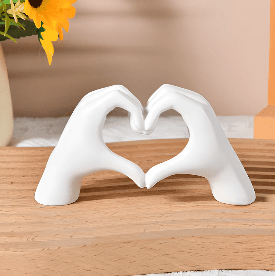 Lisslune | LoveSculpt – Handmade Wooden Home Decoration with Rustic Charm