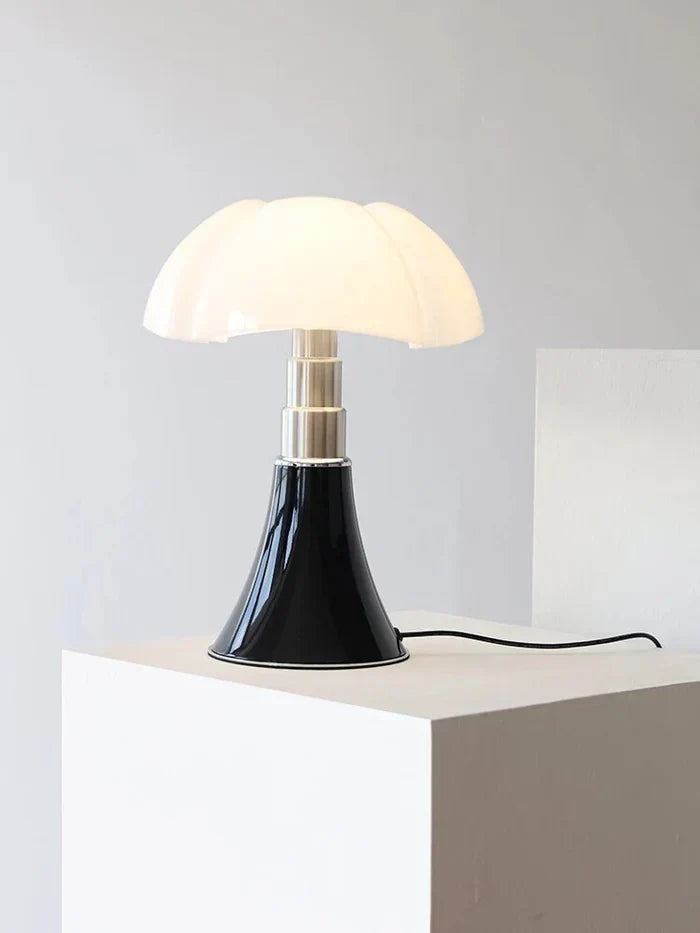 Lisslune | Designer Flower Table Lamp - FloraLuxe