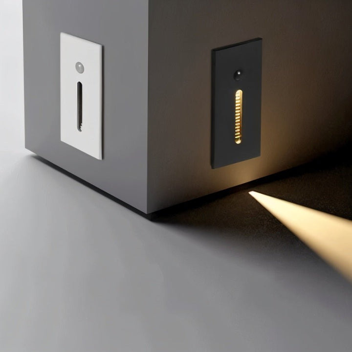 Lisslune | Luca – Stylish stair lighting with sensor technology