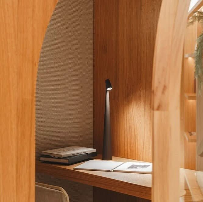 Lisslune | Rechargeable Portable LED Table Lamp