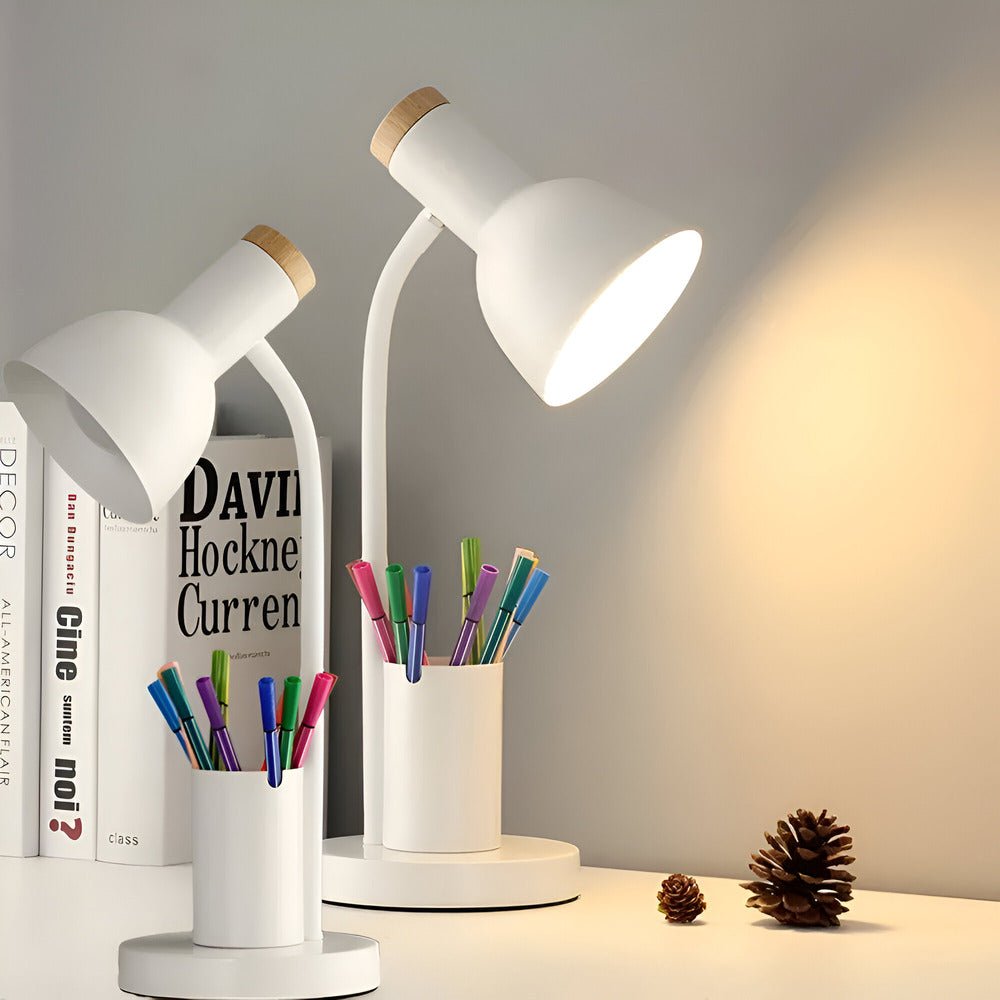 Lisslune | LumoDesk – LED table lamp with pen holder for organization and lighting