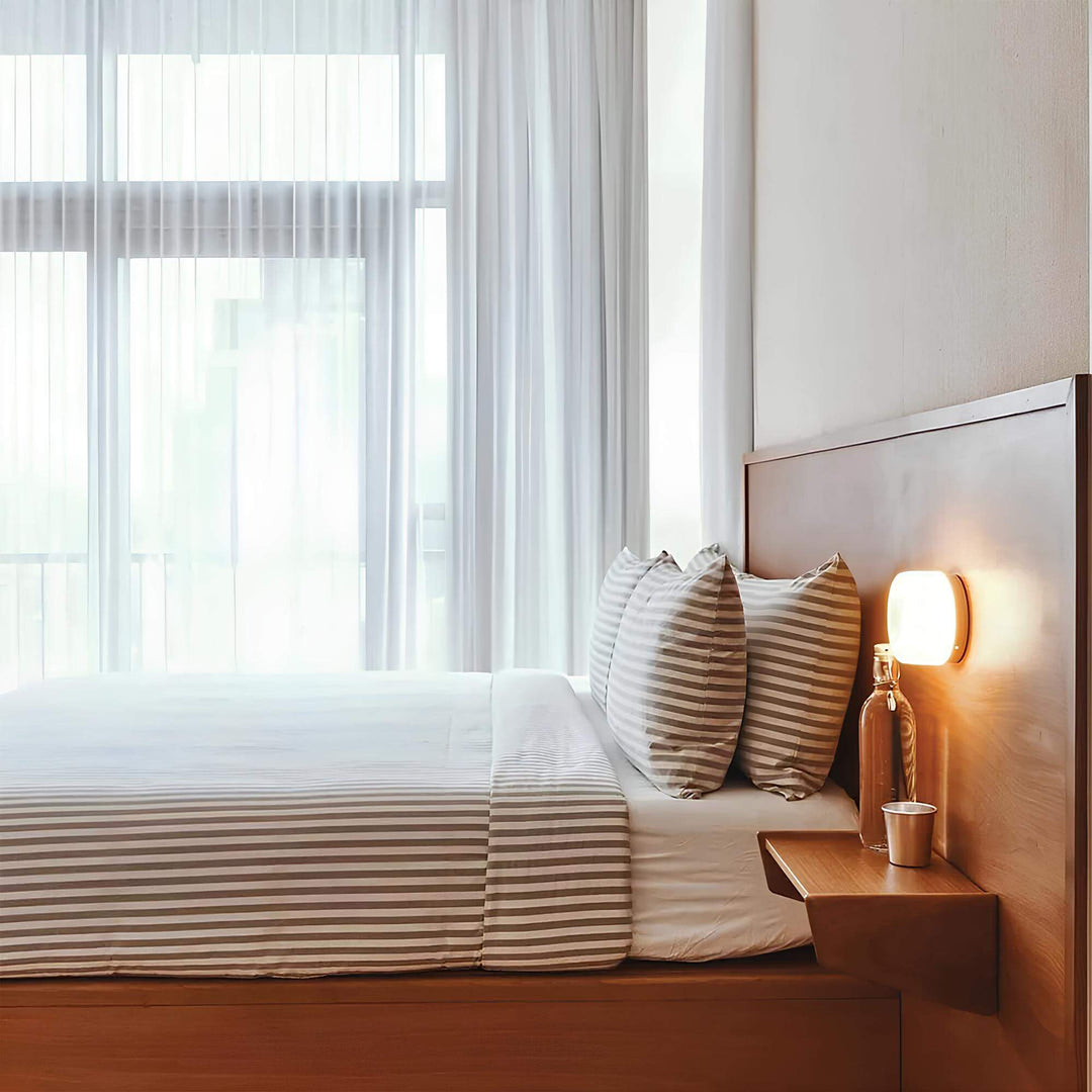 Lisslune | Elegant Wall Lamp for Contemporary Interior