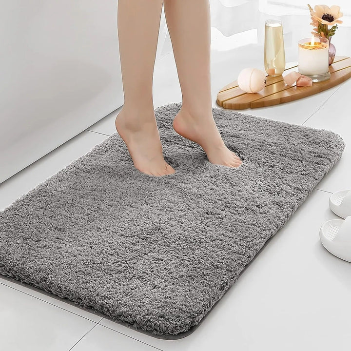 Lisslune | Thickened Plush Anti-Slip Bathroom Mat | Super Absorbent, Durable & Machine Washable for Shower, Sink & Toilet Use