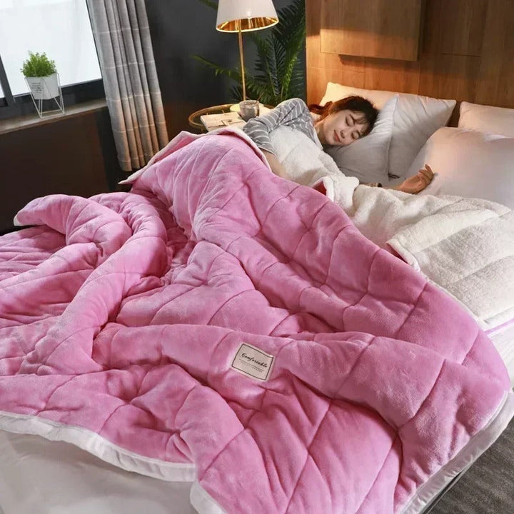 Lisslune | Warm flannel coral fleece blanket for autumn & winter – CosyBlanket
