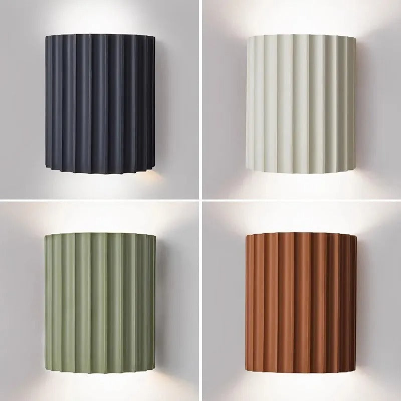 Lisslune | Minimalist Groove Wall Lamp | Resin, Up and Down