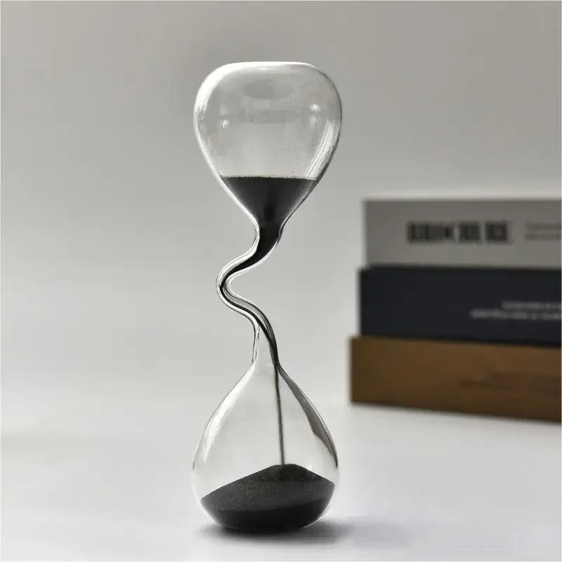Lisslune | Curvy Black Hourglass | Glass