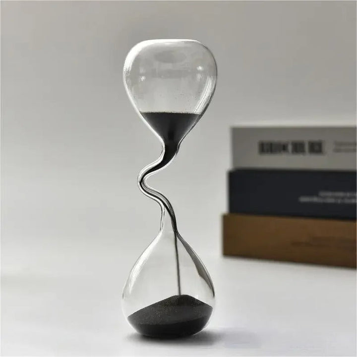 Lisslune | Curvy Black Hourglass | Glass