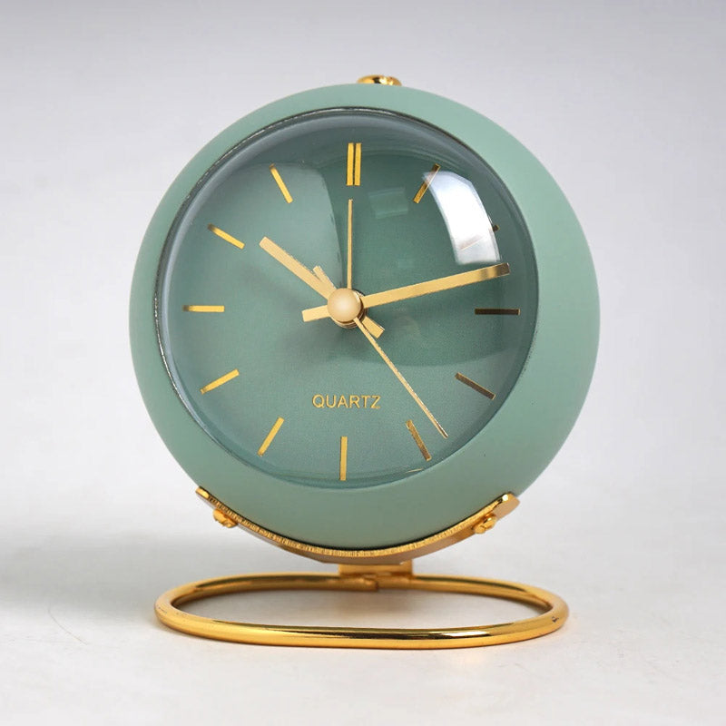 Lisslune | RetroMode - Modern Alarm Clock from the Mid-Century