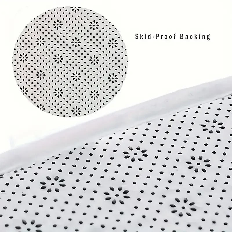 Lisslune | Thickened Plush Anti-Slip Bathroom Mat | Super Absorbent, Durable & Machine Washable for Shower, Sink & Toilet Use