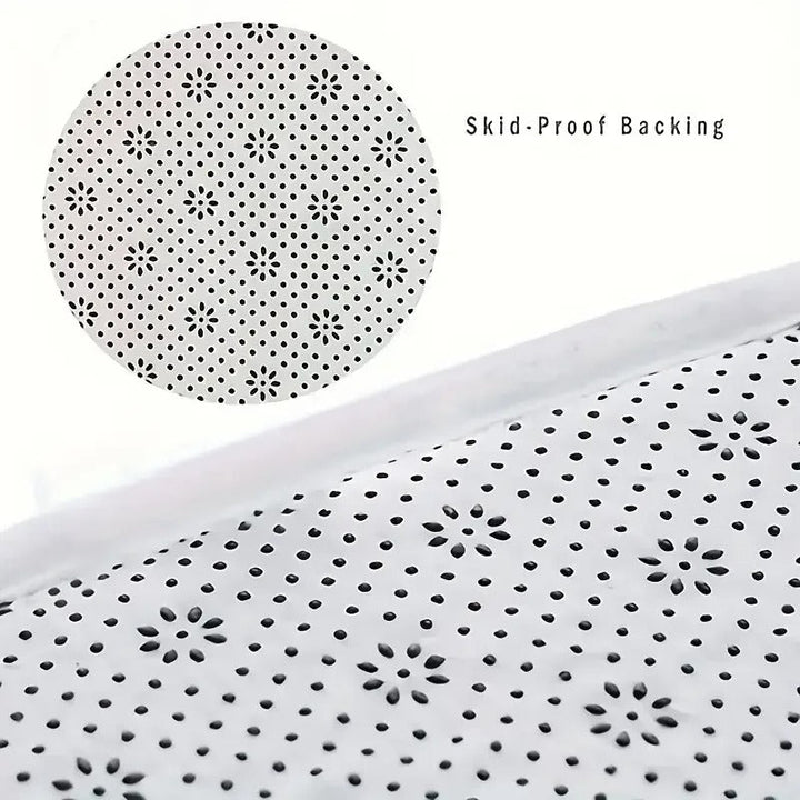 Lisslune | Thickened Plush Anti-Slip Bathroom Mat | Super Absorbent, Durable & Machine Washable for Shower, Sink & Toilet Use