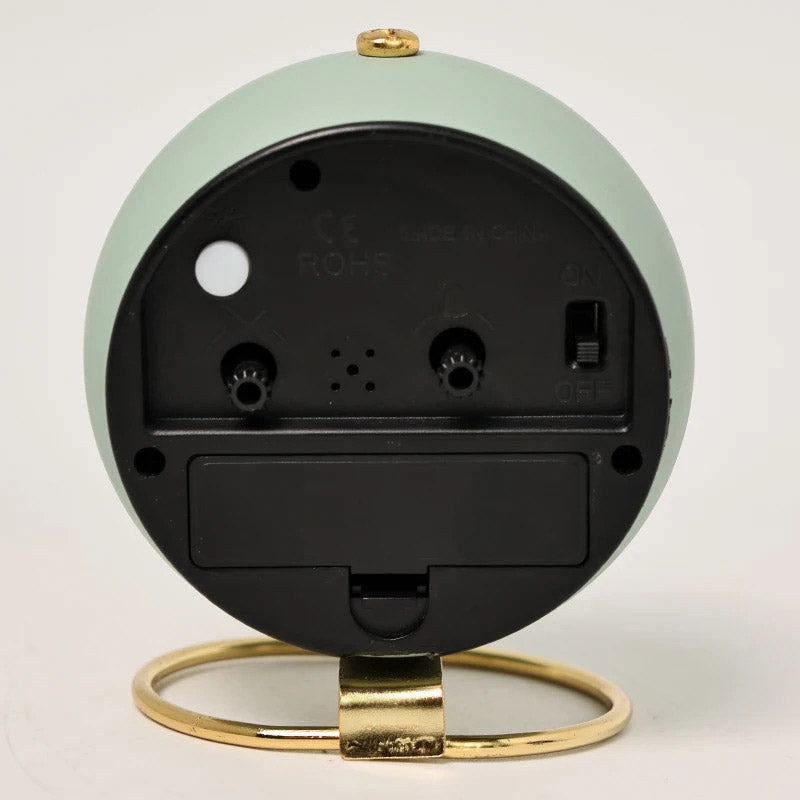 Lisslune | RetroMode - Modern Alarm Clock from the Mid-Century