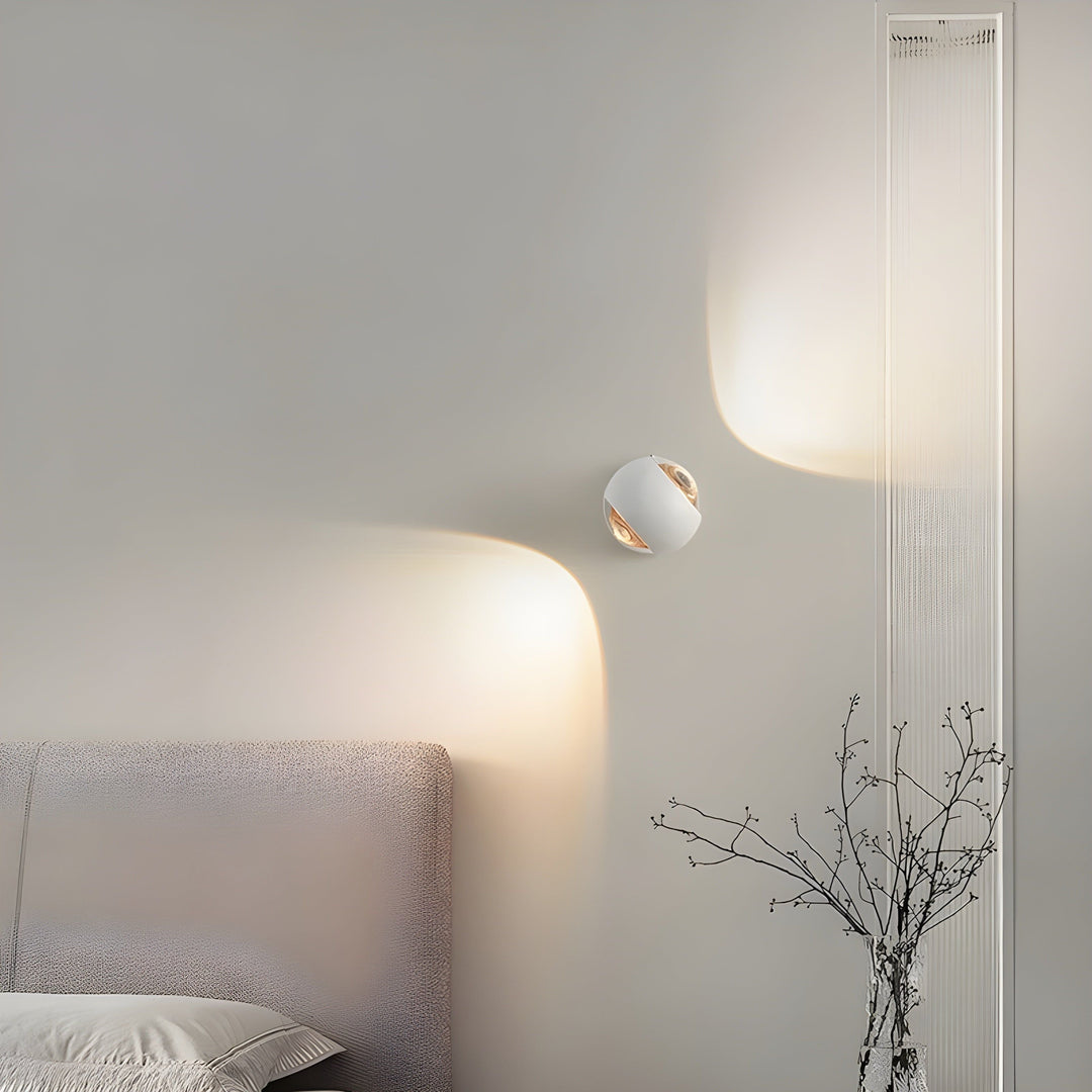 Lisslune | Light - Modern swivel indoor wall lamp